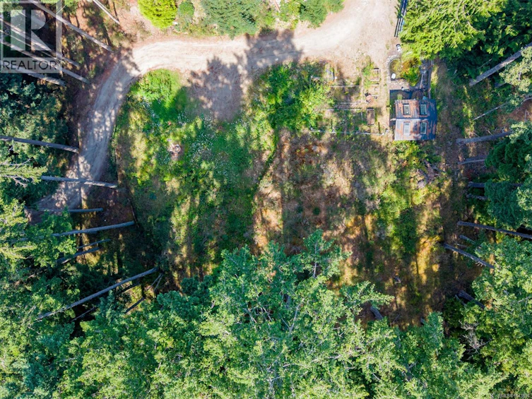 4622 Sailor Road, Pender Island, BC, V0N 2M0