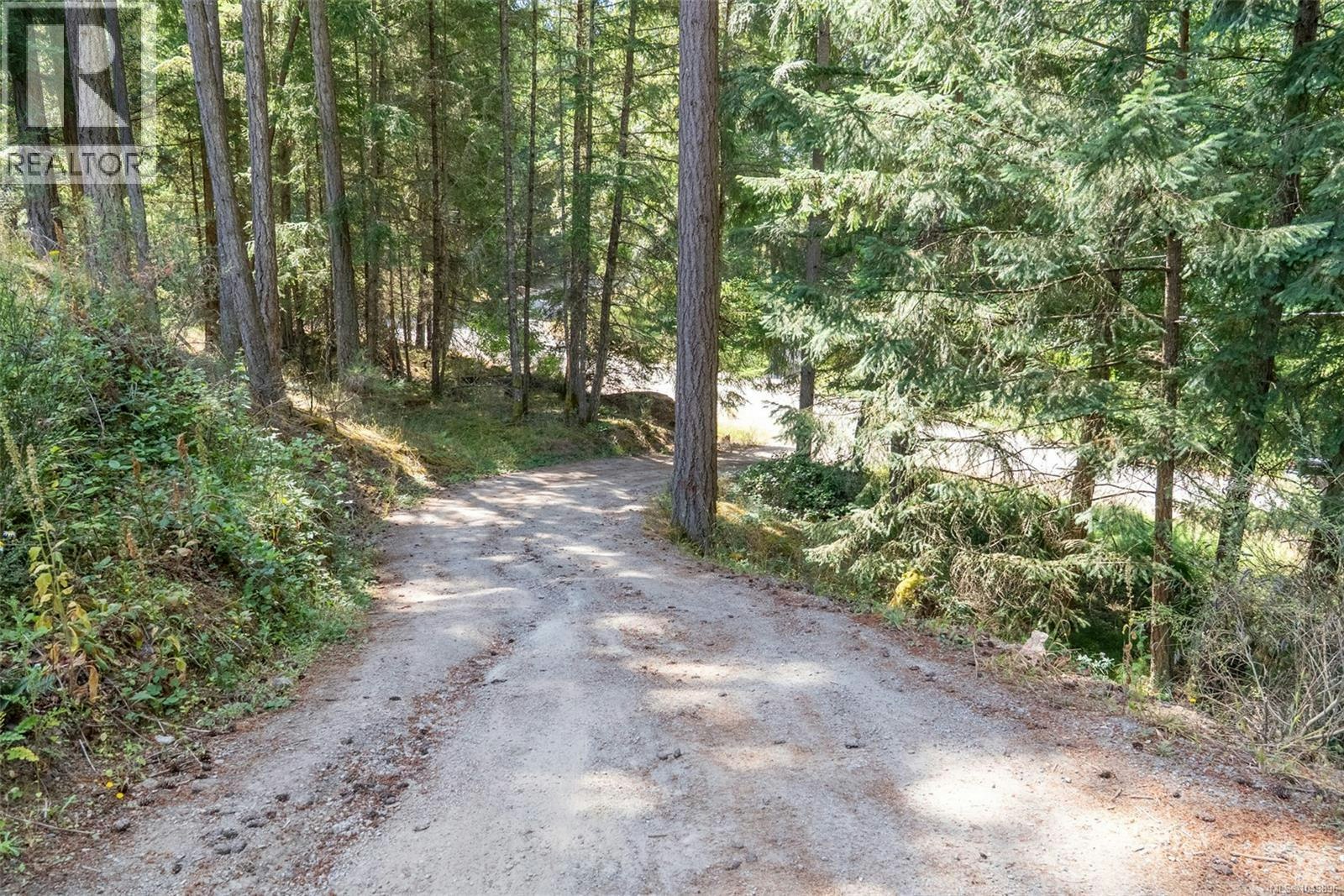 4622 Sailor Road, Pender Island, BC, V0N 2M0 - 16