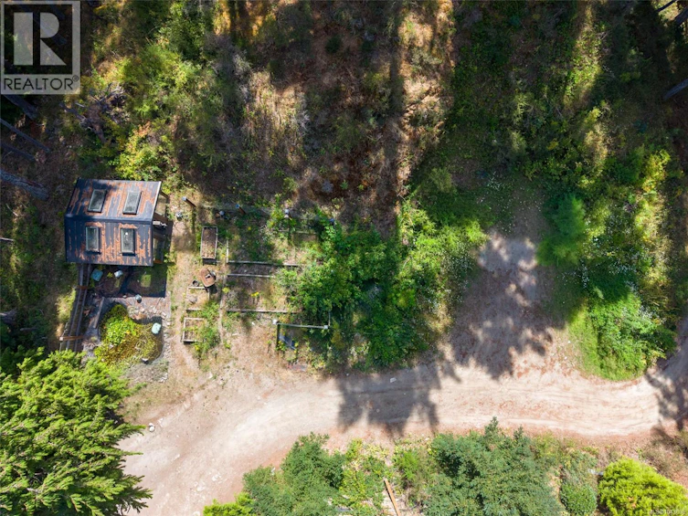 4622 Sailor Road, Pender Island, BC, V0N 2M0 - 6