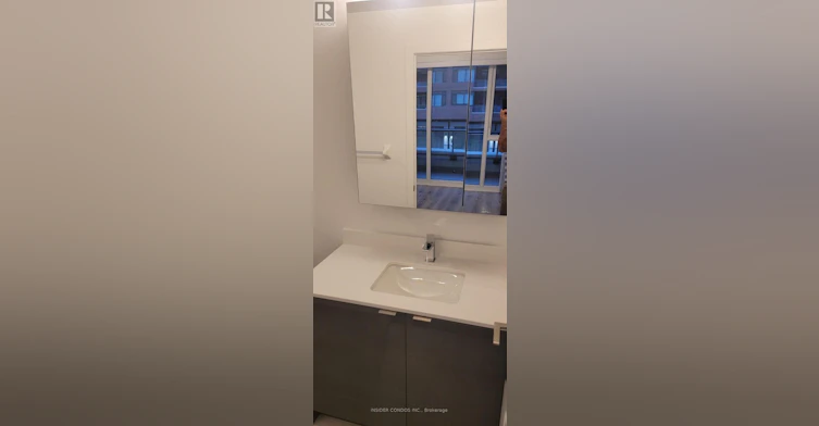209-100 Eagle Rock Way, Vaughan, ON, L6A 2B9 - 12