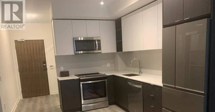 209-100 Eagle Rock Way, Vaughan, ON, L6A 2B9 - 5