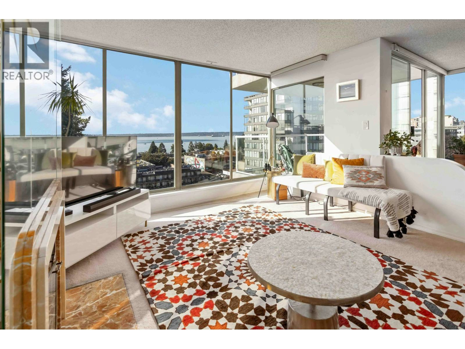802-1455 Duchess Avenue, West Vancouver, BC, V7T 1H7