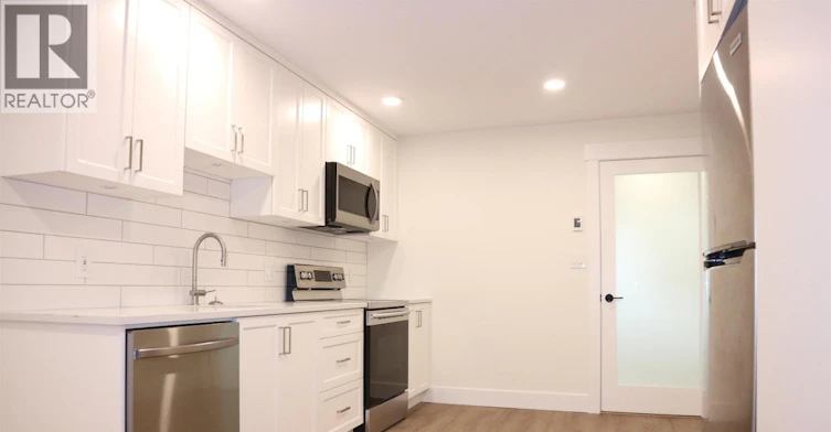 688 Cassiar Street, Vancouver, BC, V5K 2L7 - 5