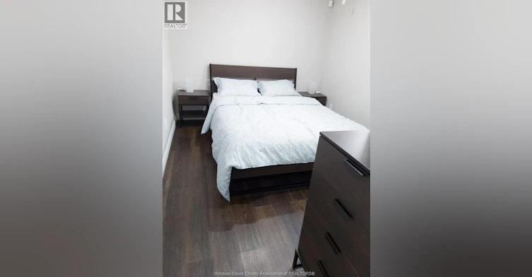 4694 Helsinki Crescent, Windsor, ON, N9G 3G2 - 21