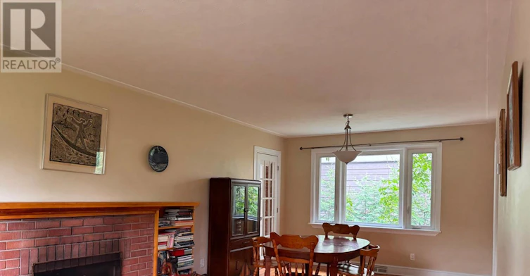 44 Clearview Avenue, Ottawa, ON, K1Y 2K5 - 6