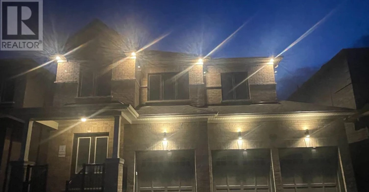 68 Thomas Smith Street, Georgina, ON, L4P 0T8 - 2