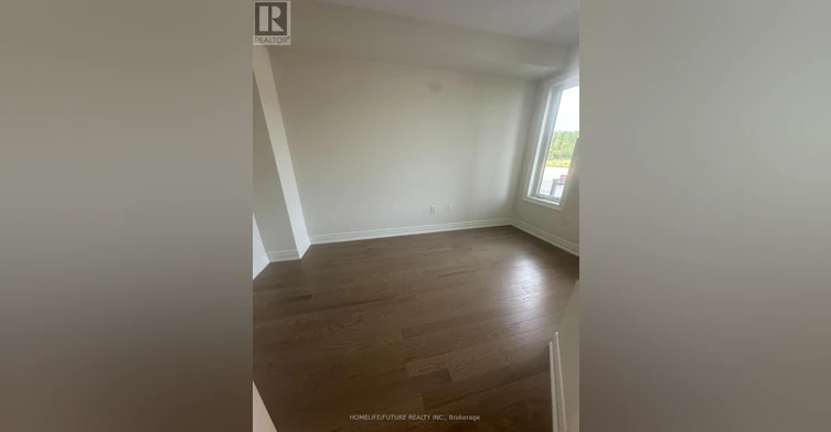 2934 Whites Road, Pickering, ON, L1X 0J9 - 4