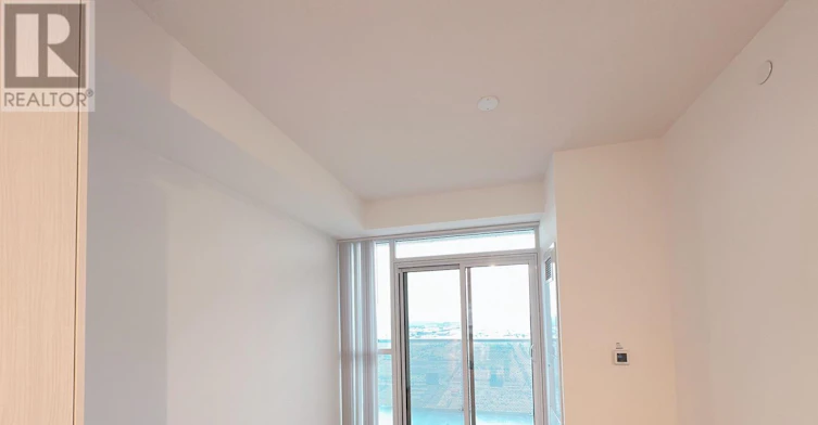4205-8 Interchange Way, Vaughan, ON, L4K 0R2 - 4