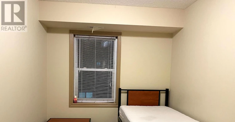 402-271 Lester Street, Waterloo, ON, N2L 3W6 - 4