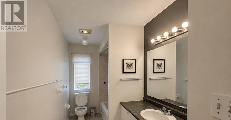 78 Deerfox Drive, Ottawa, ON, K2J 4W9 - 8