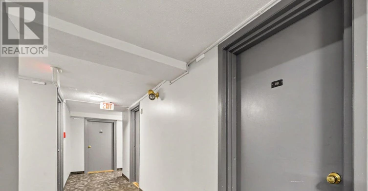 211-105 Asa Street, Kemptville, ON, K0G 1J0 - 4