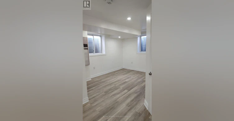 BASEMENT-199 Port Crescent E, Welland, ON, L3B 0N2 - 9