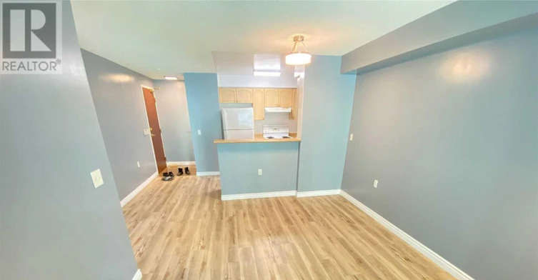 606-26 Olive Avenue, Toronto, ON, M2N 7G7 - 3