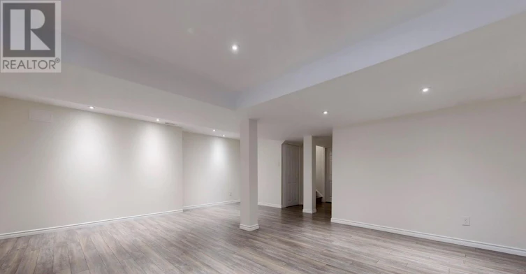 68 Mcnicol Crescent, Ajax, ON, L1Z 1Y8 - 39