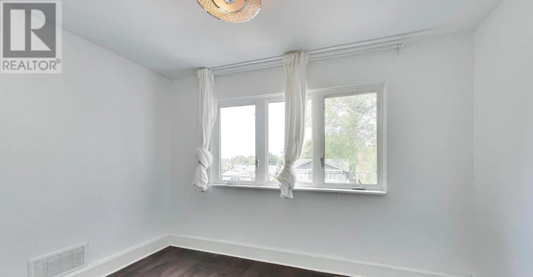 163 Glenmount Park Road, Toronto, ON, M4E 2E3 - 15