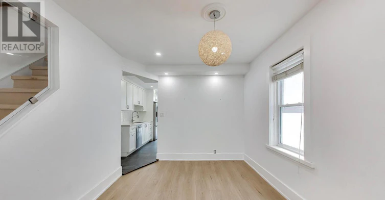 163 Glenmount Park Road, Toronto, ON, M4E 2E3 - 8