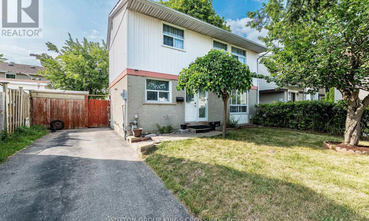 2 Hemlark Court