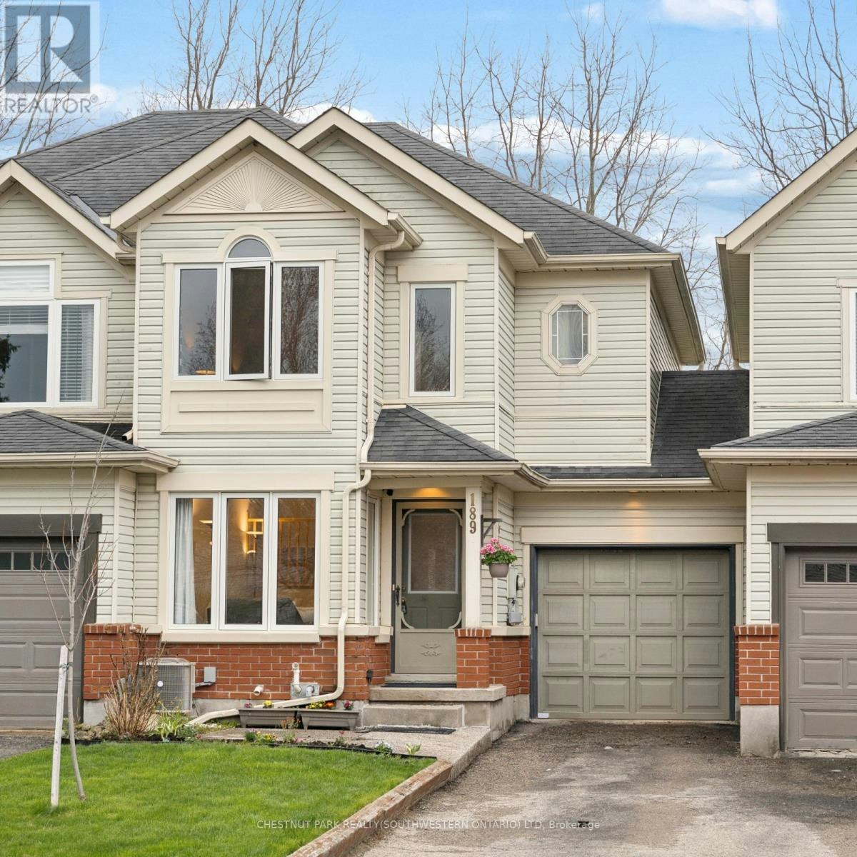 189 Shadow Wood Court, Waterloo, ON, N2K 3W4