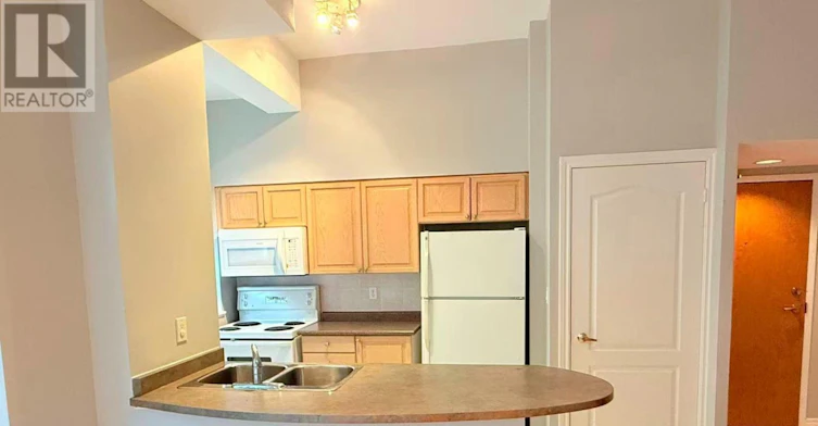 PH7-30 Hayden Street, Toronto, ON, M4Y 3B8 - 2