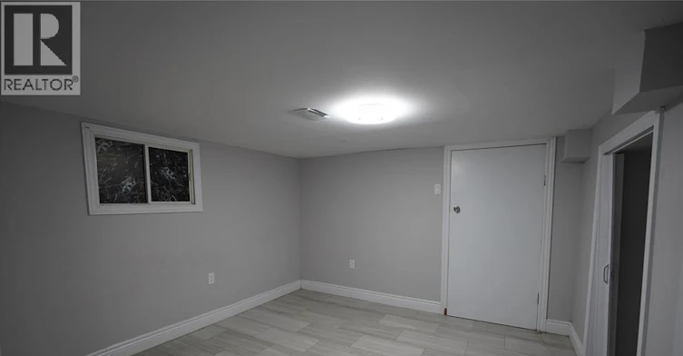 1529 Elsmere Avenue, Windsor, ON, N8X 4H2 - 6