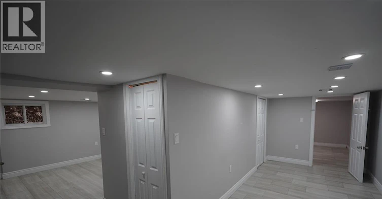 1529 Elsmere Avenue, Windsor, ON, N8X 4H2 - 3