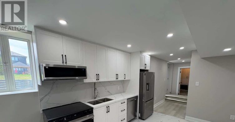 LOWER-218 Mapleside Drive, Wasaga Beach, ON, L9Z 0A5