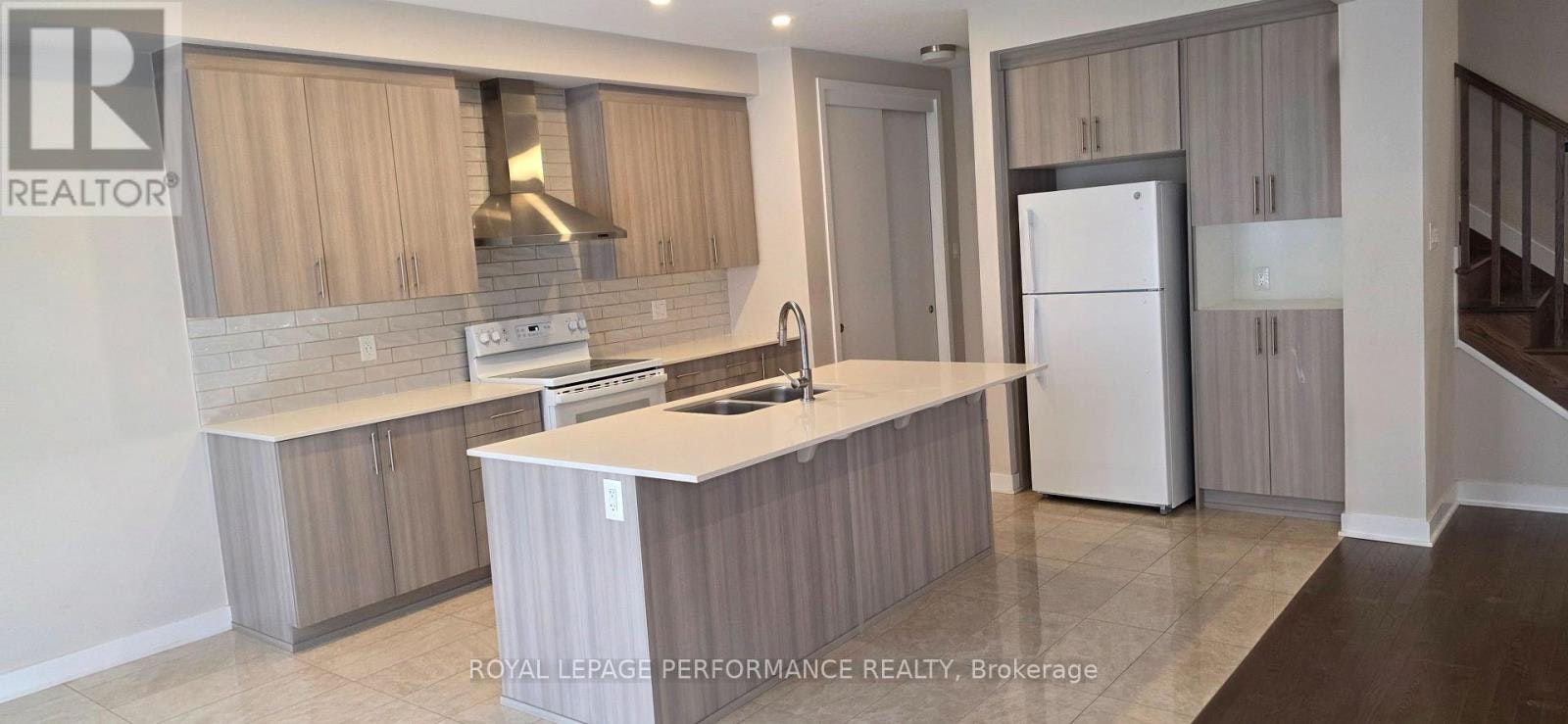 1013 Cottontail Walk, Ottawa, ON, K4A 3W5 - 2