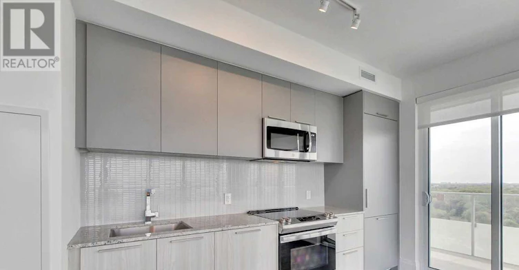 1602-20 Brin Drive, Toronto, ON, M8X 0B2 - 11
