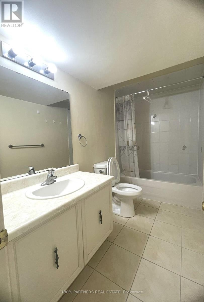 BASEMENT-2 23 Rms 1 1kit Vickers Wr Road, Markham, ON, L3R 6S7 - 12