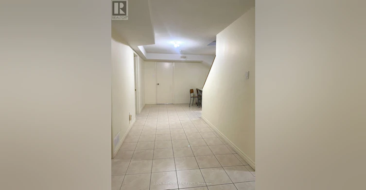 BASEMENT-2 23 Rms 1 1kit Vickers Wr Road, Markham, ON, L3R 6S7 - 11