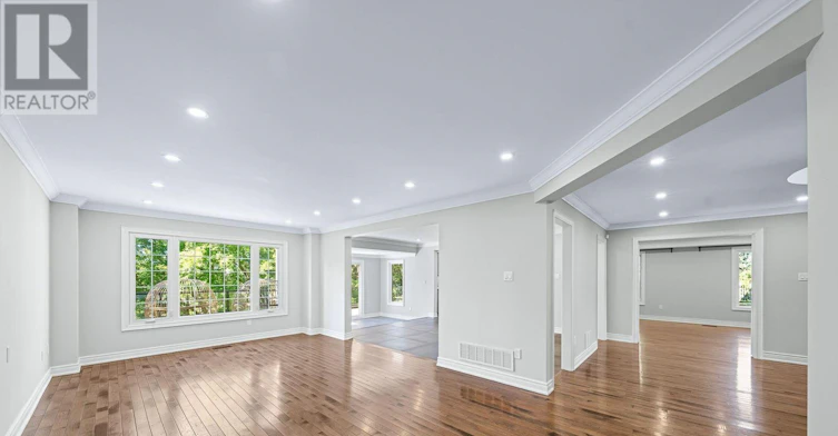 619 Culler Mews, Newmarket, ON, L3X 1V8 - 12