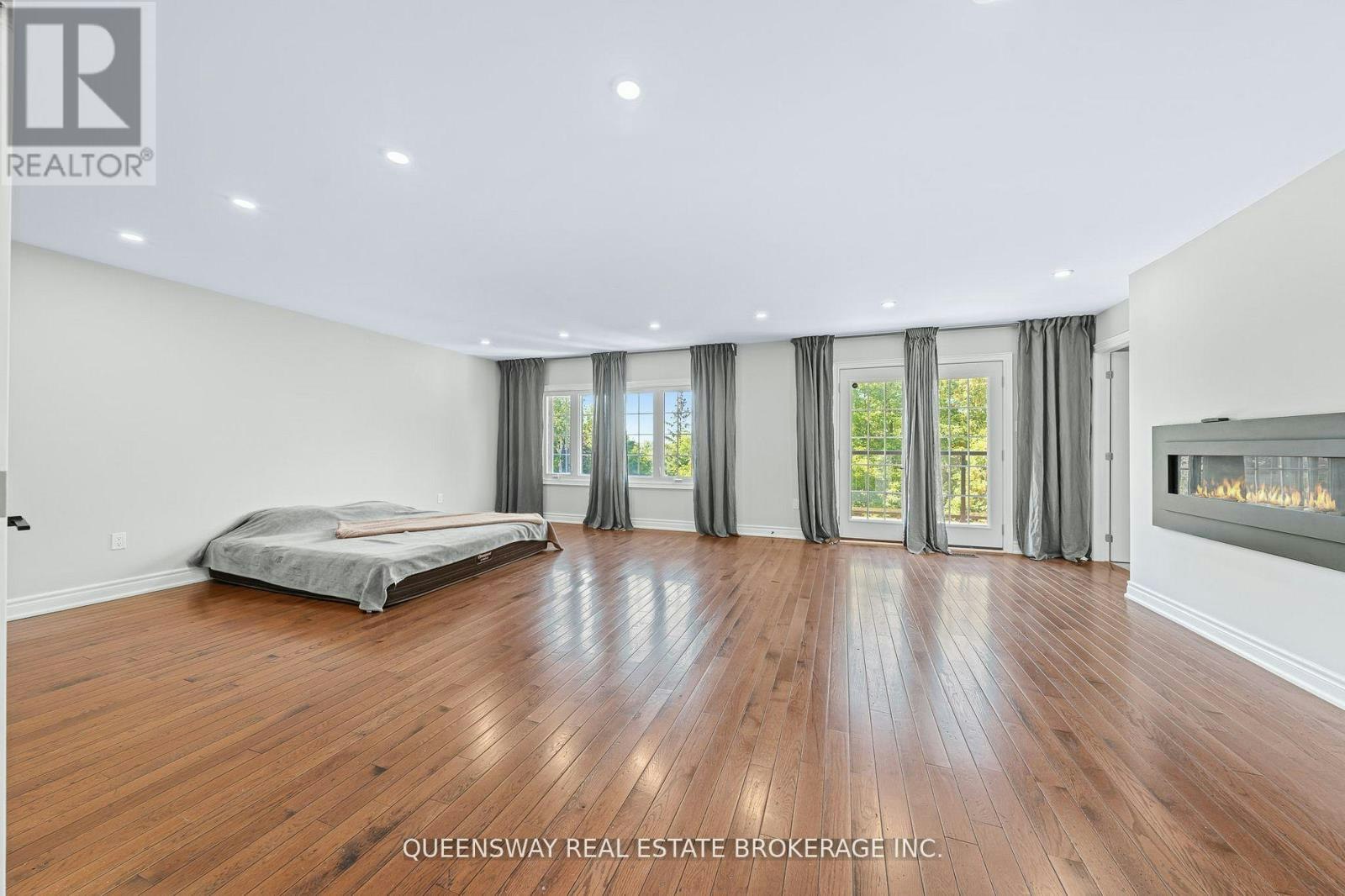 619 Culler Mews, Newmarket, ON, L3X 1V8 - 29