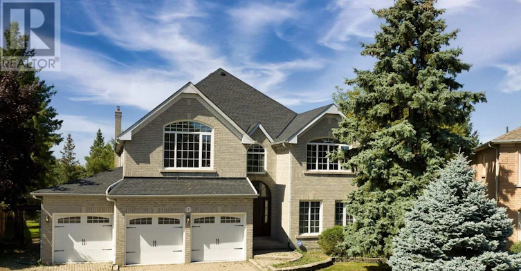 619 Culler Mews, Newmarket, ON, L3X 1V8 - 2