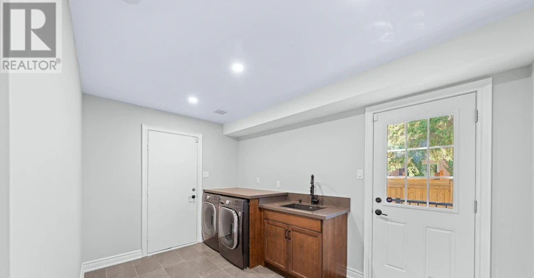 619 Culler Mews, Newmarket, ON, L3X 1V8 - 28