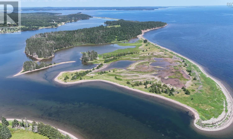 Grand Gully Island