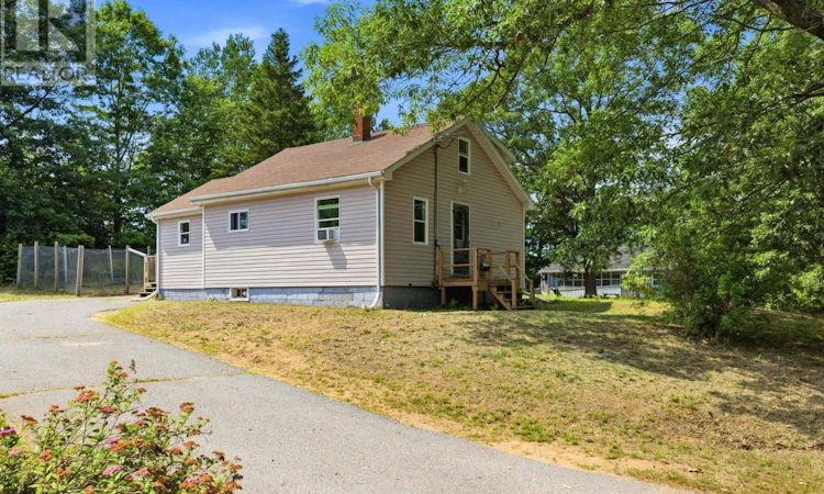 1379 Sanford Road