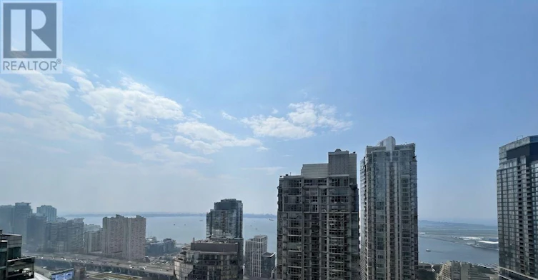 3809-1 Concord Cityplace Way, Toronto, ON, M5V 0X3 - 10