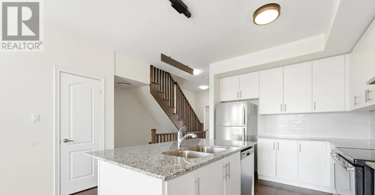 7 City Park Circle, Vaughan, ON, L4L 0H2 - 9