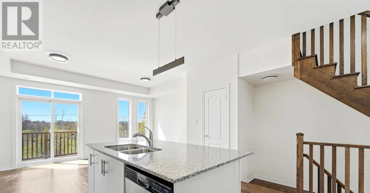 7 City Park Circle, Vaughan, ON, L4L 0H2 - 8