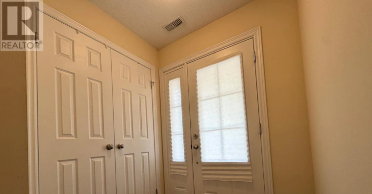 47-181 Plains Road W, Burlington, ON, L7T 0B1 - 4