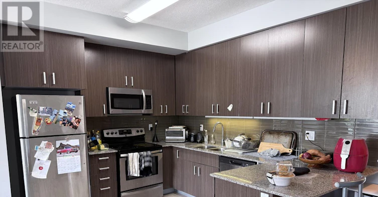 T210-62 Balsam Street, Waterloo, ON, N2L 3H2 - 4