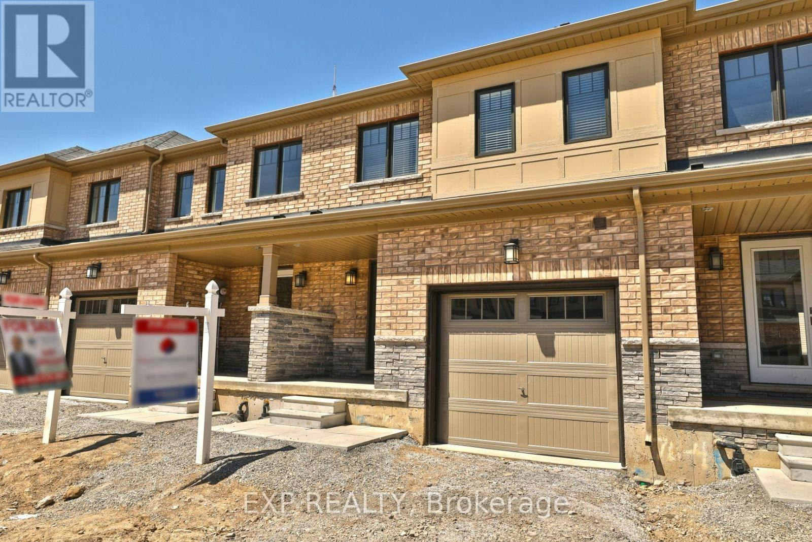 7 Pagebrook Crescent, Hamilton, ON, L8J 0K7