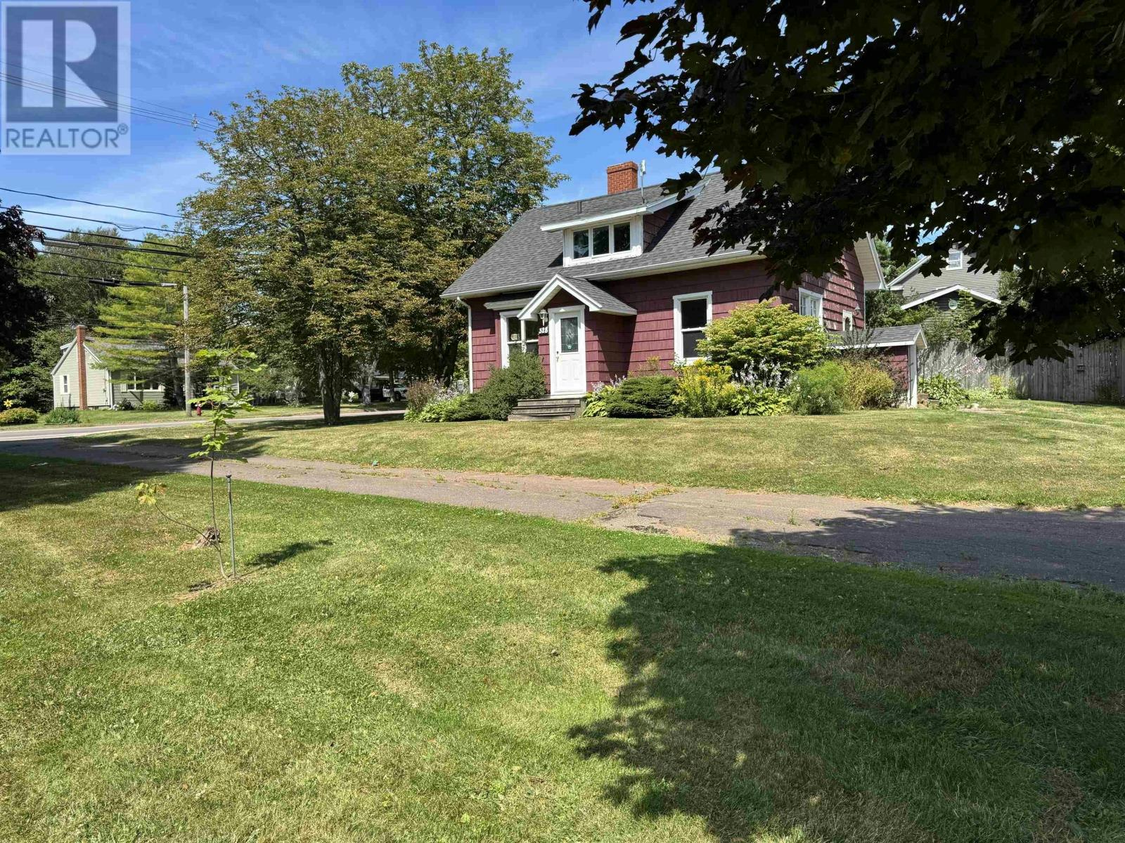 328 South Drive, Summerside, PE, C1N 4A1