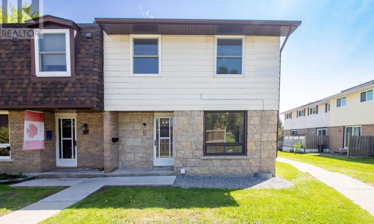 5-1293 Vista Drive