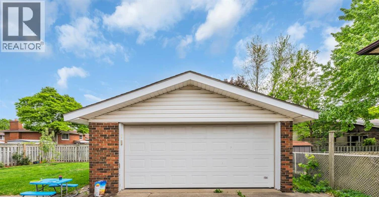 LOWER-2976 Buttery Court, Windsor, ON, N9E 3W4 - 4