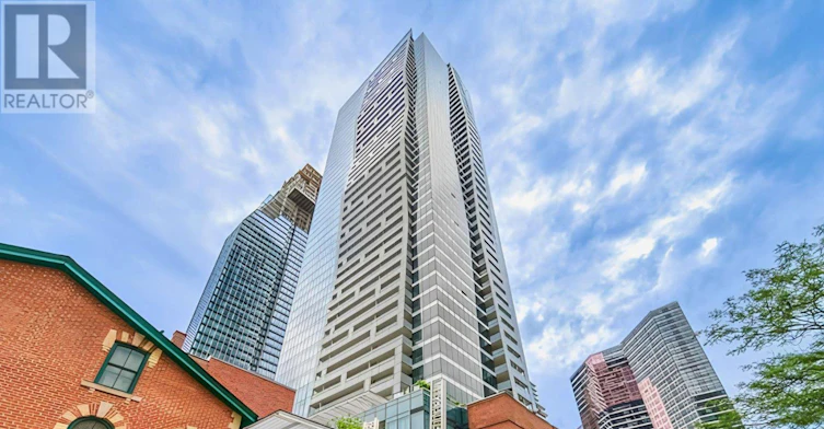 3404-5 St Joseph Street, Toronto, ON, M4Y 1J6