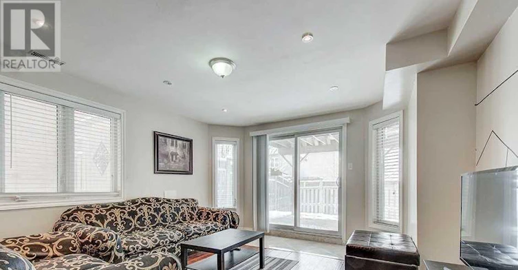 67 Woodbury Crescent S, Newmarket, ON, L3X 2T2 - 3