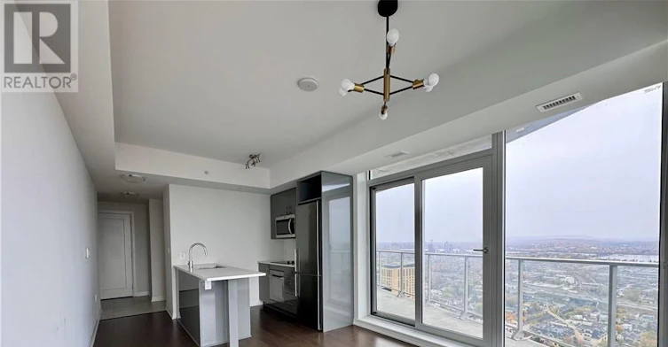 3601-805 Carling Avenue, Ottawa, ON, K1S 5W9 - 4