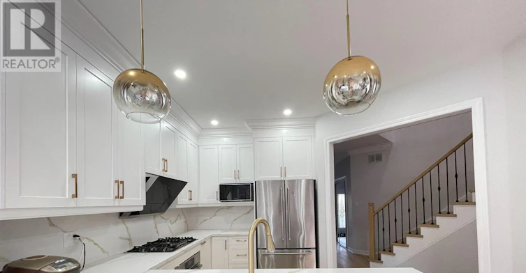 FL-ONE 485 Ensuite ON Second English Rose Lane, Oakville, ON, L6H 7A3 - 4