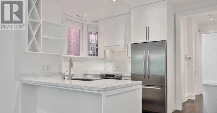 1-16 Scarth Road, Toronto, ON, M4W 2S6 - 17